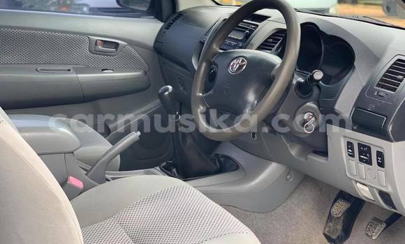 Tenga Tsaru Toyota Hilux Chena Mota in Bulawayo in Bulawayo Tenga Tsaru Toyota Hilux Chena Mota in Bulawayo in Bulawayo