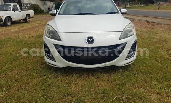 Tenga Tsaru Mazda Axela Chena Mota in Bulawayo in Bulawayo Tenga Tsaru Mazda Axela Chena Mota in Bulawayo in Bulawayo