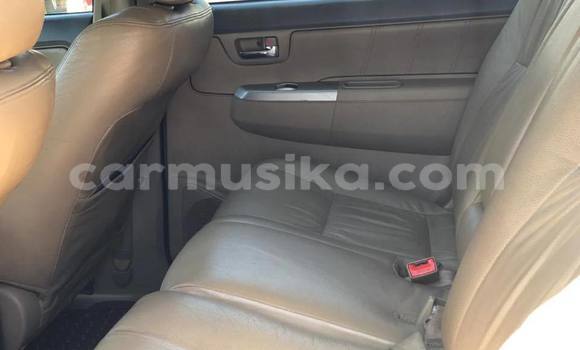 Tenga Tsaru Toyota Fortuner Chena Mota in Bulawayo in Bulawayo Tenga Tsaru Toyota Fortuner Chena Mota in Bulawayo in Bulawayo