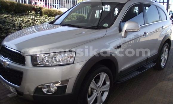 Nunua Ilio tumika Chevrolet Captiva Fedha Gari ndani ya Borrowdale nchini Harare