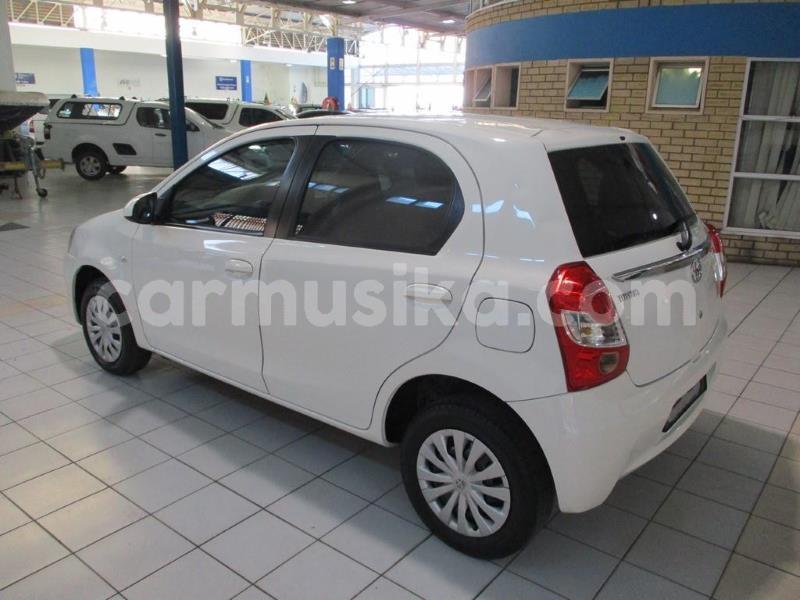 Big with watermark toyota vitz matabeleland south beitbridge 16718