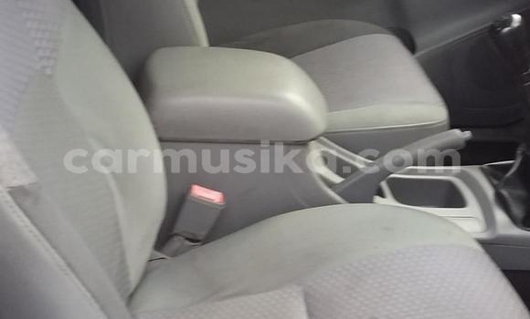 Buy Used Toyota Hilux White Car in Harare in Harare Buy Used Toyota Hilux White Car in Harare in Harare