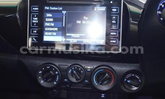 Tenga Tsaru Toyota Hilux Sirivha Mota in Avondale in Harare Tenga Tsaru Toyota Hilux Sirivha Mota in Avondale in Harare