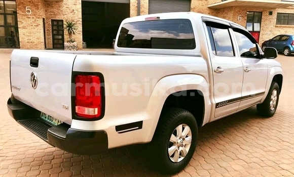 Tenga Tsaru Volkswagen Amarok Zvimwe Mota in Alexandra Park in Harare Tenga Tsaru Volkswagen Amarok Zvimwe Mota in Alexandra Park in Harare
