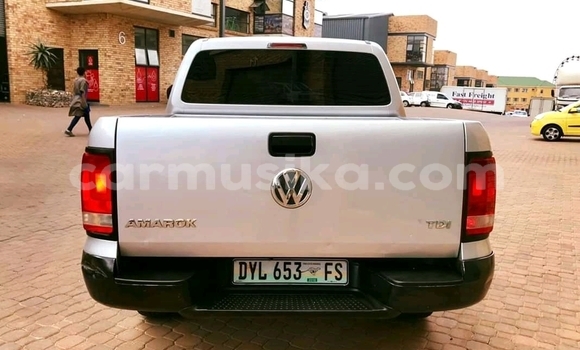 Tenga Tsaru Volkswagen Amarok Zvimwe Mota in Alexandra Park in Harare Tenga Tsaru Volkswagen Amarok Zvimwe Mota in Alexandra Park in Harare