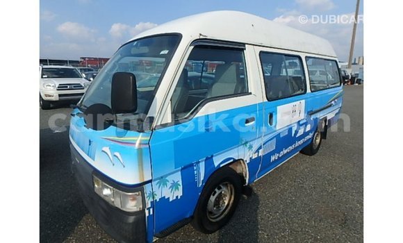 Tenga Imported Nissan Caravan Chena Mota in Import - Dubai in Harare Tenga Imported Nissan Caravan Chena Mota in Import - Dubai in Harare