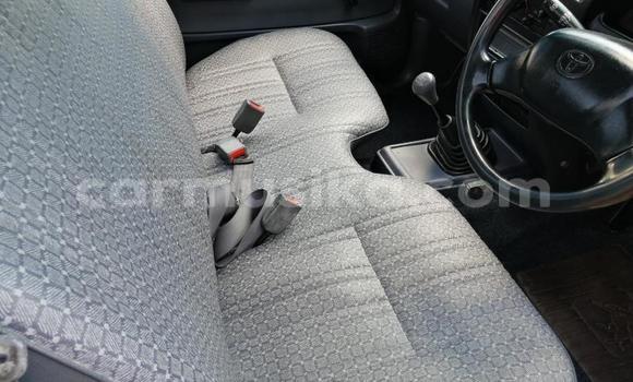 Tenga Tsaru Toyota Hilux Zvimwe Mota in Beitbridge in Matabeleland South Tenga Tsaru Toyota Hilux Zvimwe Mota in Beitbridge in Matabeleland South