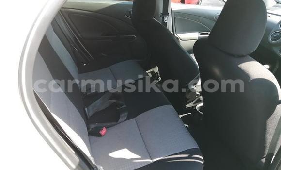 Buy Used Toyota Etios White Car in Beitbridge in Matabeleland South Buy Used Toyota Etios White Car in Beitbridge in Matabeleland South