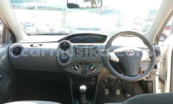 Buy Used Toyota Etios White Car in Beitbridge in Matabeleland South Buy Used Toyota Etios White Car in Beitbridge in Matabeleland South