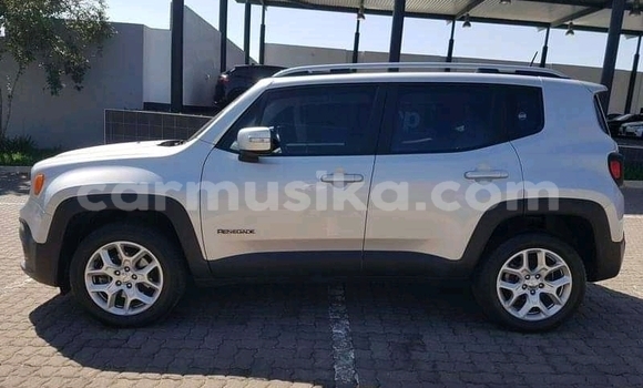 Tenga Tsaru Jeep Renegade Sirivha Mota in Beitbridge in Matabeleland South Tenga Tsaru Jeep Renegade Sirivha Mota in Beitbridge in Matabeleland South