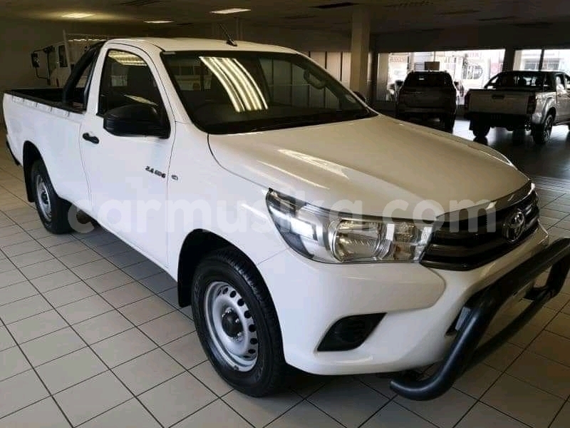 Big with watermark toyota hilux matabeleland south beitbridge 16746