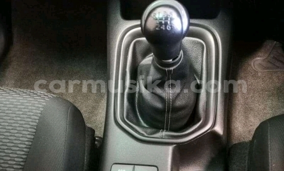 Tenga Tsaru Toyota Hilux Chena Mota in Beitbridge in Matabeleland South Tenga Tsaru Toyota Hilux Chena Mota in Beitbridge in Matabeleland South