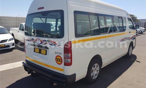 Acheter Occasion Voiture Toyota Hiace Blanc à Harare, Harare Acheter Occasion Voiture Toyota Hiace Blanc à Harare, Harare