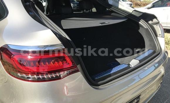 Acheter Occasion Voiture Mercedes‒Benz GLC Gris à Beitbridge, Matabeleland South Acheter Occasion Voiture Mercedes‒Benz GLC Gris à Beitbridge, Matabeleland South