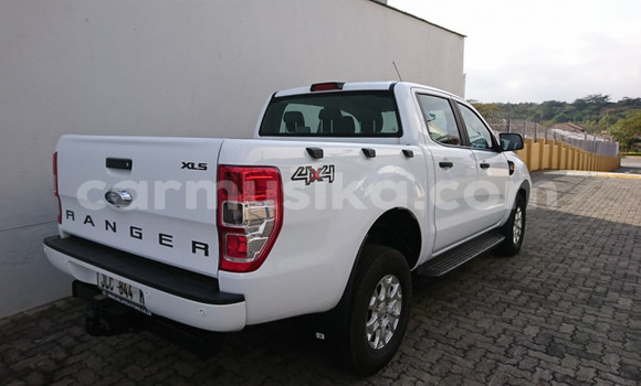 Tenga Tsaru Ford Ranger Chena Mota in Harare in Harare Tenga Tsaru Ford Ranger Chena Mota in Harare in Harare