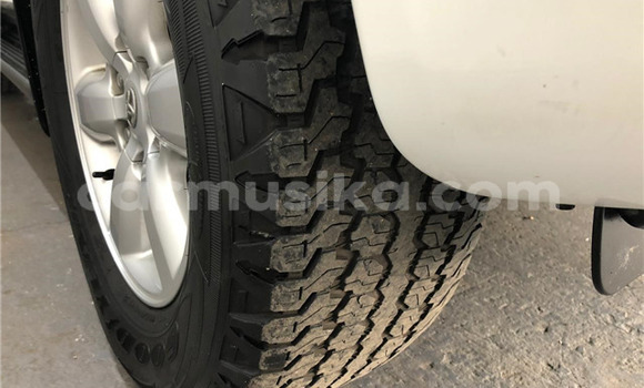 Acheter Occasion Voiture Toyota Fortuner Blanc à Harare, Harare Acheter Occasion Voiture Toyota Fortuner Blanc à Harare, Harare