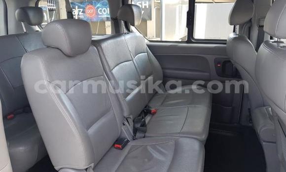 Acheter Occasion Voiture Hyundai H1 Blanc à Harare, Harare Acheter Occasion Voiture Hyundai H1 Blanc à Harare, Harare