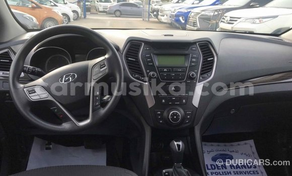 Tenga Imported Hyundai Santa Fe Nhema Mota in Import - Dubai in Harare Tenga Imported Hyundai Santa Fe Nhema Mota in Import - Dubai in Harare