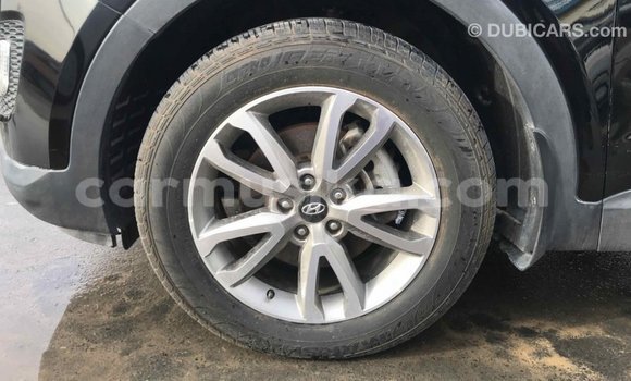 Tenga Imported Hyundai Santa Fe Nhema Mota in Import - Dubai in Harare Tenga Imported Hyundai Santa Fe Nhema Mota in Import - Dubai in Harare