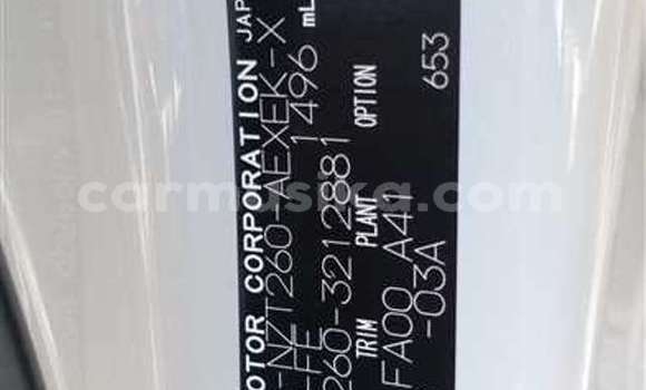 Tenga Tsaru Toyota Premio Chena Mota in Beitbridge in Matabeleland South Tenga Tsaru Toyota Premio Chena Mota in Beitbridge in Matabeleland South