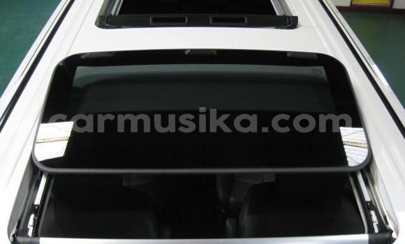 Buy Used Nissan Elgrand White Car in Beitbridge in Matabeleland South Buy Used Nissan Elgrand White Car in Beitbridge in Matabeleland South