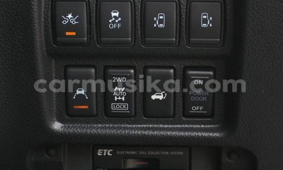 Buy Used Nissan Elgrand White Car in Beitbridge in Matabeleland South Buy Used Nissan Elgrand White Car in Beitbridge in Matabeleland South