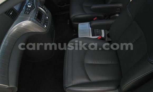 Buy Used Nissan Elgrand White Car in Beitbridge in Matabeleland South Buy Used Nissan Elgrand White Car in Beitbridge in Matabeleland South