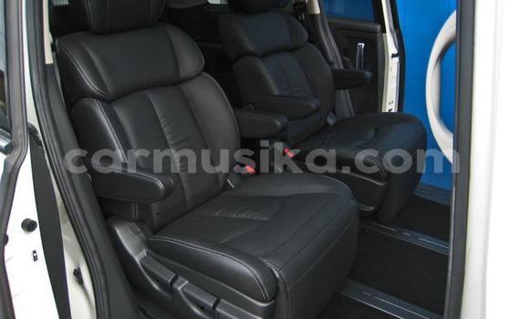 Buy Used Nissan Elgrand White Car in Beitbridge in Matabeleland South Buy Used Nissan Elgrand White Car in Beitbridge in Matabeleland South