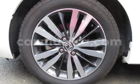 Buy Used Honda Fit Silver Car in Beitbridge in Matabeleland South Buy Used Honda Fit Silver Car in Beitbridge in Matabeleland South