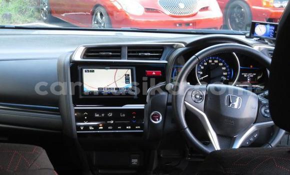 Buy Used Honda Fit Silver Car in Beitbridge in Matabeleland South Buy Used Honda Fit Silver Car in Beitbridge in Matabeleland South