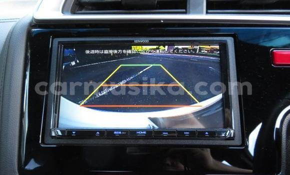 Buy Used Honda Fit Silver Car in Beitbridge in Matabeleland South Buy Used Honda Fit Silver Car in Beitbridge in Matabeleland South