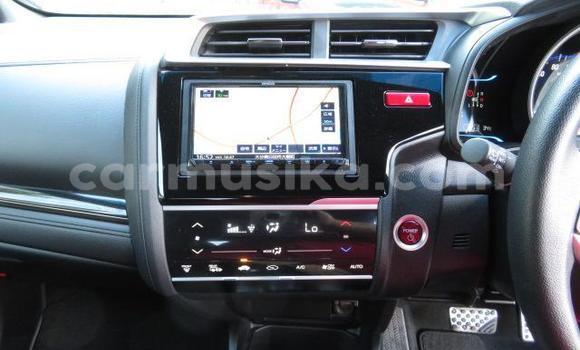 Buy Used Honda Fit Silver Car in Beitbridge in Matabeleland South Buy Used Honda Fit Silver Car in Beitbridge in Matabeleland South