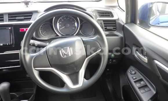 Buy Used Honda Fit Blue Car in Beitbridge in Matabeleland South Buy Used Honda Fit Blue Car in Beitbridge in Matabeleland South
