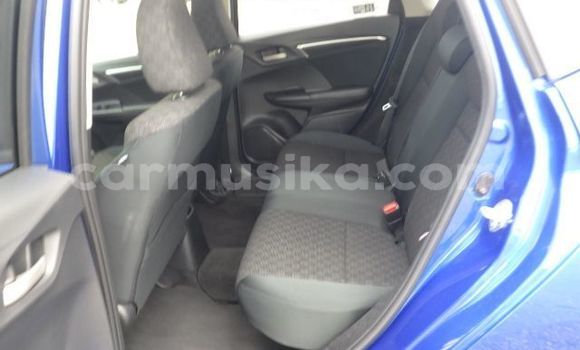 Buy Used Honda Fit Blue Car in Beitbridge in Matabeleland South Buy Used Honda Fit Blue Car in Beitbridge in Matabeleland South