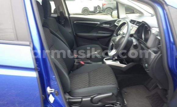 Buy Used Honda Fit Blue Car in Beitbridge in Matabeleland South Buy Used Honda Fit Blue Car in Beitbridge in Matabeleland South