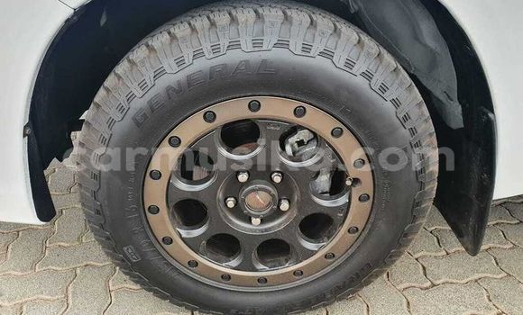 Nunua Ilio tumika Toyota Hilux Nyeupe Gari ndani ya Beitbridge nchini Matabeleland Kusini Nunua Ilio tumika Toyota Hilux Nyeupe Gari ndani ya Beitbridge nchini Matabeleland Kusini