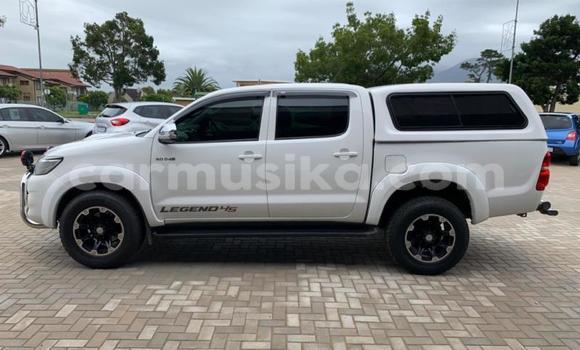 Acheter Occasion Voiture Toyota Hilux Blanc à Harare, Harare Acheter Occasion Voiture Toyota Hilux Blanc à Harare, Harare