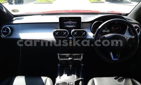 Tenga Tsaru Mercedes‒Benz X-klasse Concept Tsvuku Mota in Harare in Harare Tenga Tsaru Mercedes‒Benz X-klasse Concept Tsvuku Mota in Harare in Harare