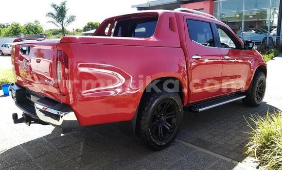 Tenga Tsaru Mercedes‒Benz X-klasse Concept Tsvuku Mota in Harare in Harare Tenga Tsaru Mercedes‒Benz X-klasse Concept Tsvuku Mota in Harare in Harare