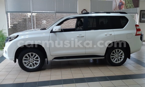 Tenga Tsaru Toyota Prado Chena Mota in Beitbridge in Matabeleland South Tenga Tsaru Toyota Prado Chena Mota in Beitbridge in Matabeleland South
