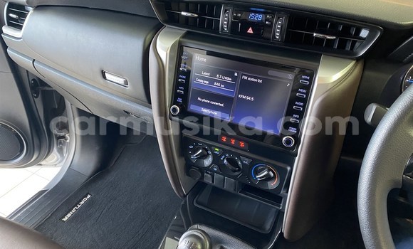 Tenga Tsaru Toyota Fortuner Sirivha Mota in Beitbridge in Matabeleland South Tenga Tsaru Toyota Fortuner Sirivha Mota in Beitbridge in Matabeleland South