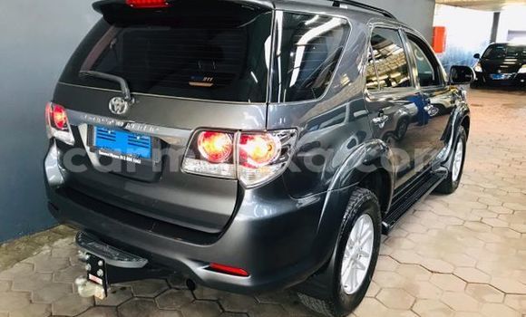 Acheter Occasion Voiture Toyota Fortuner Autre à Beitbridge, Matabeleland South Acheter Occasion Voiture Toyota Fortuner Autre à Beitbridge, Matabeleland South