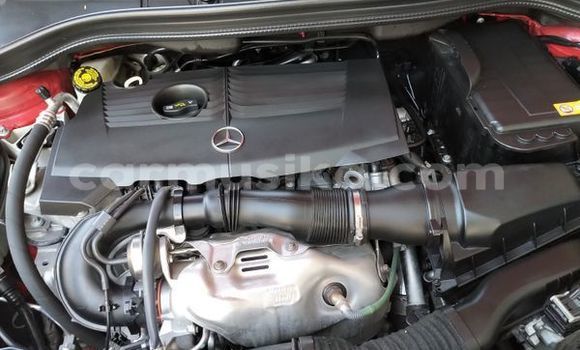 Acheter Occasion Voiture Mercedes‒Benz B-klasse Rouge à Beitbridge, Matabeleland South Acheter Occasion Voiture Mercedes‒Benz B-klasse Rouge à Beitbridge, Matabeleland South