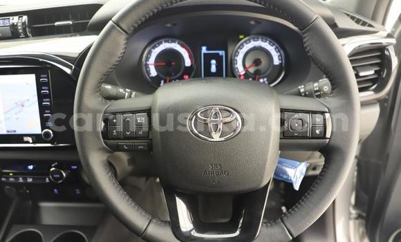 Tenga Tsaru Toyota Hilux Sirivha Mota in Beitbridge in Matabeleland South Tenga Tsaru Toyota Hilux Sirivha Mota in Beitbridge in Matabeleland South
