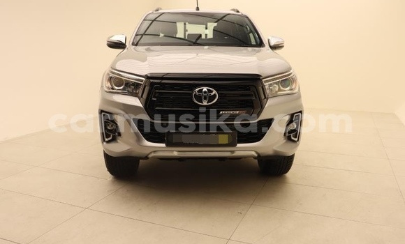 Tenga Tsaru Toyota Hilux Sirivha Mota in Beitbridge in Matabeleland South Tenga Tsaru Toyota Hilux Sirivha Mota in Beitbridge in Matabeleland South