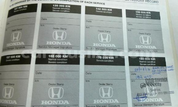 Tenga Tsaru Honda Jazz Tsvuku Mota in Harare in Harare Tenga Tsaru Honda Jazz Tsvuku Mota in Harare in Harare