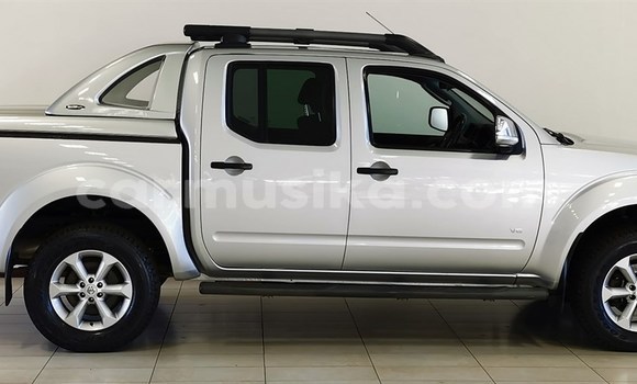 Tenga Tsaru Nissan Navara Sirivha Mota in Beitbridge in Matabeleland South Tenga Tsaru Nissan Navara Sirivha Mota in Beitbridge in Matabeleland South