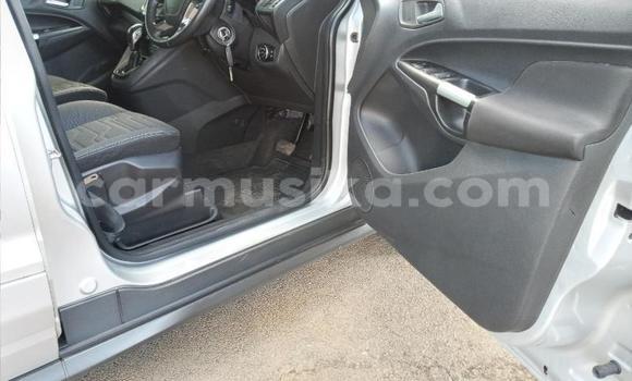 Tenga Tsaru Ford Granada Sirivha Mota in Beitbridge in Matabeleland South Tenga Tsaru Ford Granada Sirivha Mota in Beitbridge in Matabeleland South