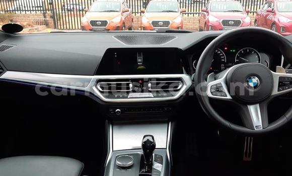 Acheter Occasion Voiture BMW 3–Series Blanc à Beitbridge, Matabeleland South Acheter Occasion Voiture BMW 3–Series Blanc à Beitbridge, Matabeleland South