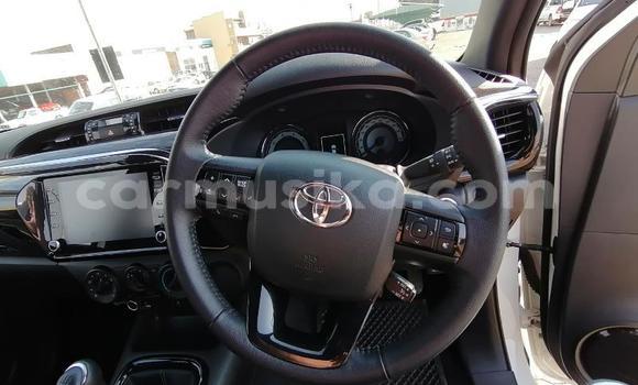 Acheter Occasion Voiture Toyota Hilux Blanc à Beitbridge, Matabeleland South Acheter Occasion Voiture Toyota Hilux Blanc à Beitbridge, Matabeleland South